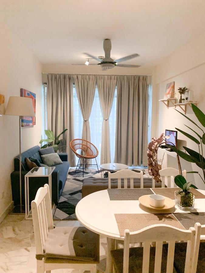 Port Dickson Glory Beach Resort Apartment 5Pax 3Br Dış mekan fotoğraf